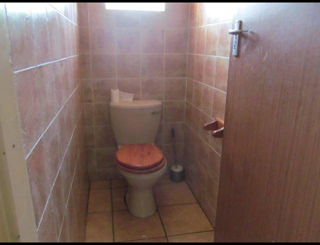 3 BEDROOM HOUSE FOR SALE IN SEA VIEW